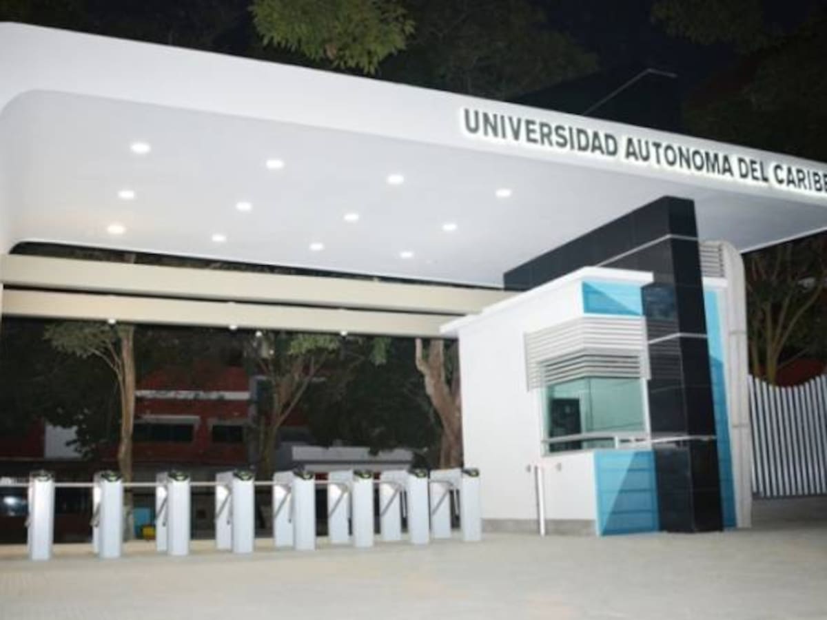 Mineducación ordena institutos de salvamento para la Uniautónoma