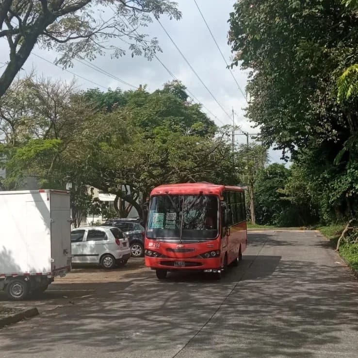 Cambio de frecuencia en rutas de transporte público - Área Metropolitana Centro Occidente