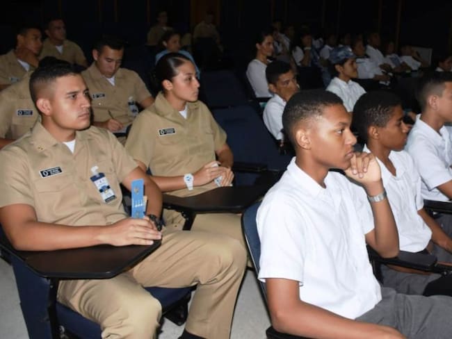En Cartagena, Escuela Naval de Cadetes trabaja para proteger océanos