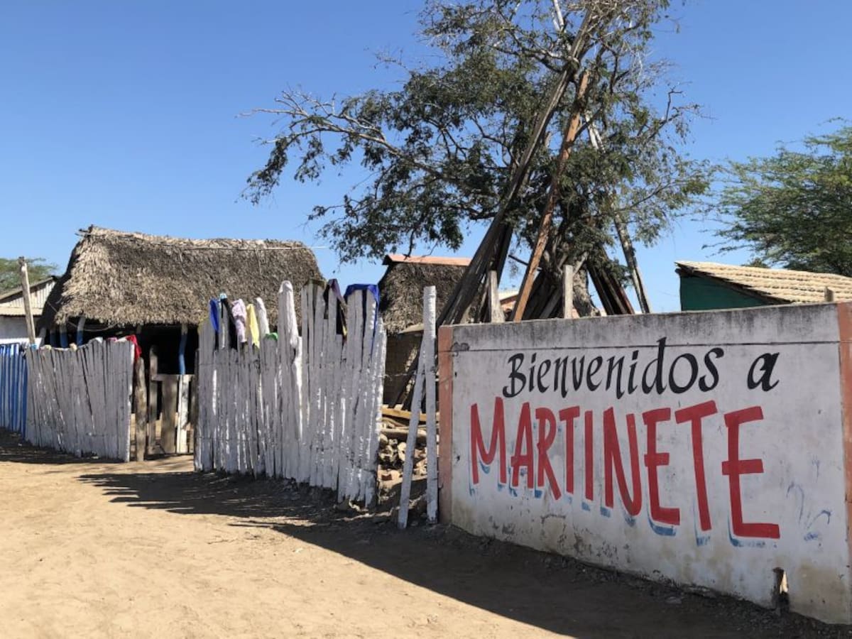 Cae la noche en Martinete y sus pobladores encienden las velas