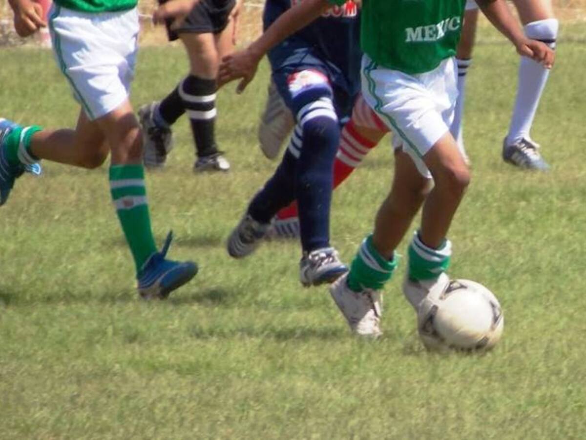 Capturan a entrenador de escuela de fútbol por acto sexual con niño en Cartagena