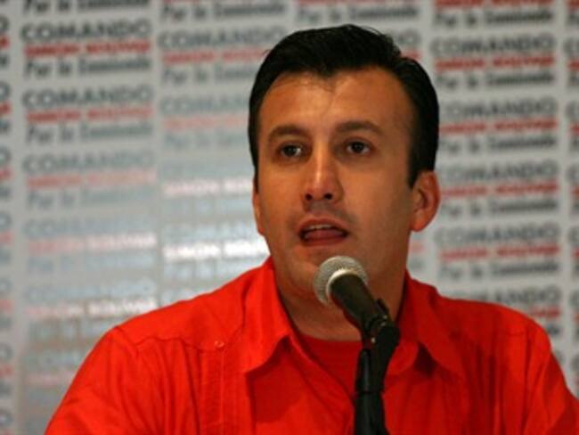 Venezuela niega que mexicana Morett esté en su territorio y ataca a Colombia