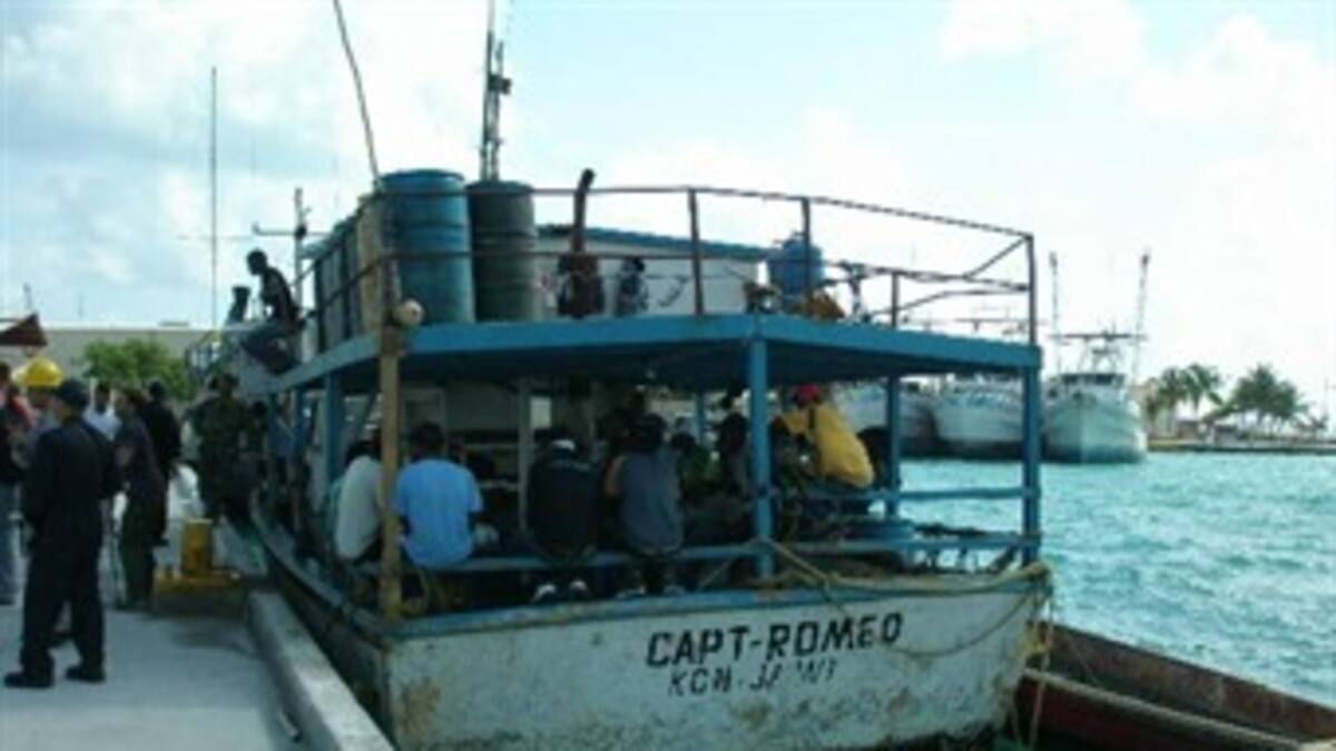 Detienen barco Jamaiquino que realizaba pesca ilegal en aguas colombianas