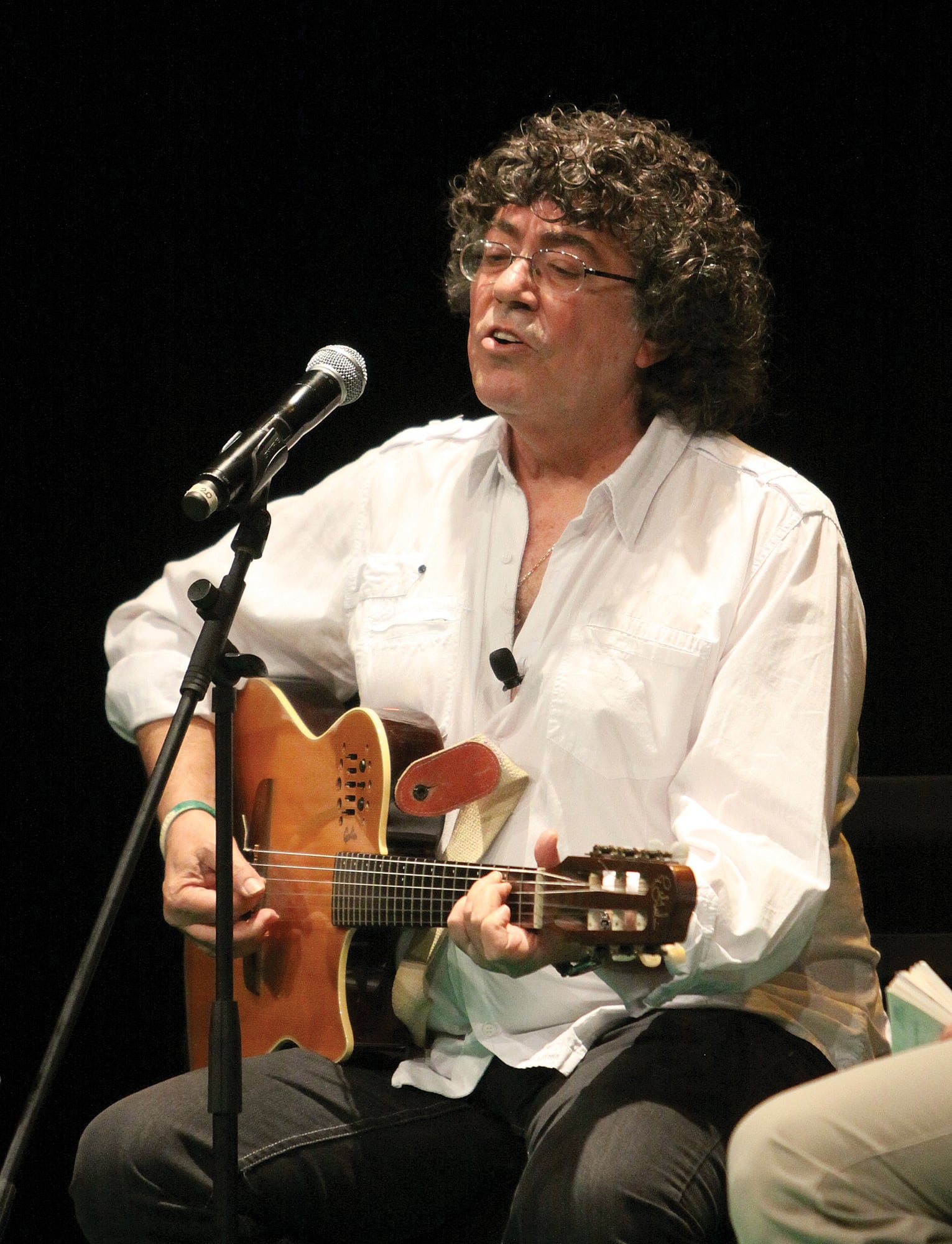 EN EL CARNAVAL DE LAS ARTES, QUE SE CUMPLE EN BARRANQUILLA, HIZO PRESENCIA EL CANTANTE ARGENTINO PIERO. Imagen tomada de Colprensa (Credito: COLPRENSA)