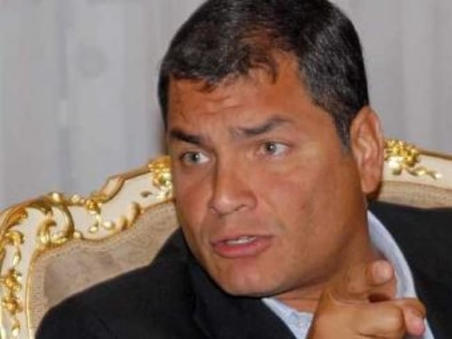 Rafael Correa se refiere al escándalo por falsedad de firmas de la oposición