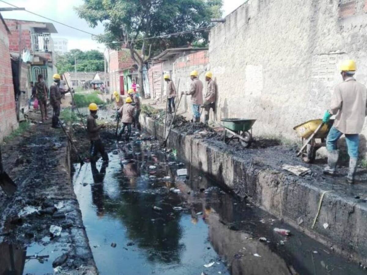 Inversión de Cardique en relimpia de 10 canales en Cartagena