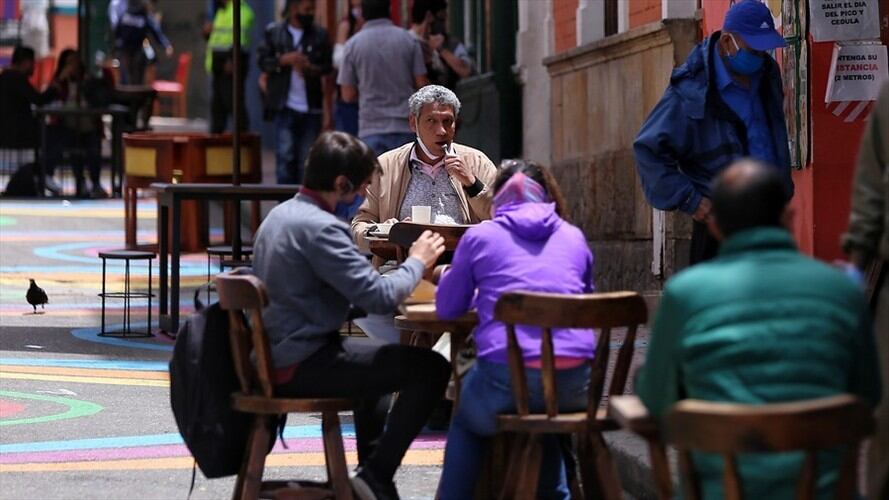 Decreto buscaría cobrar a restaurantes con modelo ‘Bogotá cielo abierto’ por espacio público. Foto: Colprensa