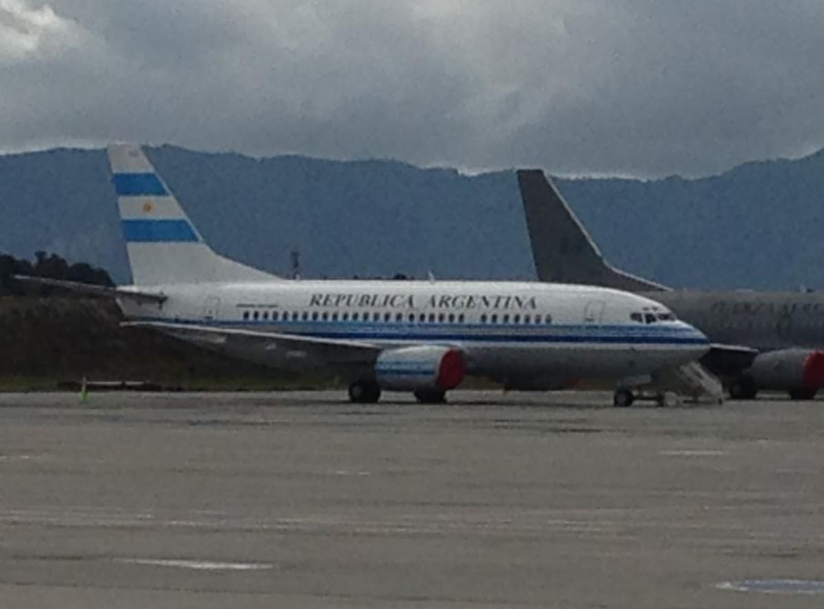 El boing 737-500 de la aviación argentina que transportó al vicepresidente argentino, Amado Boudou.