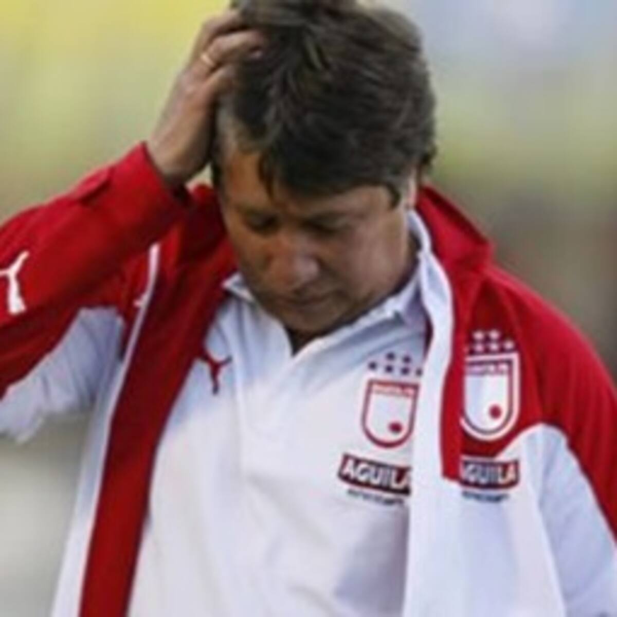 'Bolillo' Gómez renunció y se fue de Santa Fe