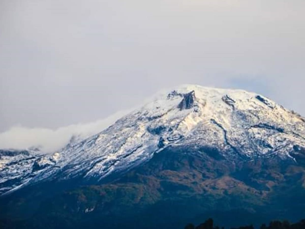 Siguen labores de rescate de montañistas en nevado del Tolima