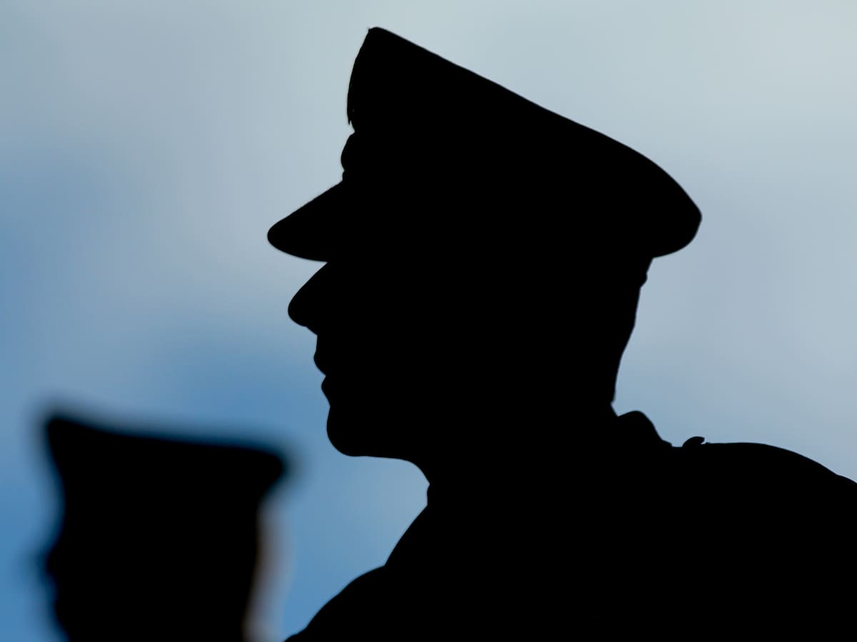 Condenaron a 18 años de cárcel a intendente de la policía por abusar de menor de 13 años en Itagüí