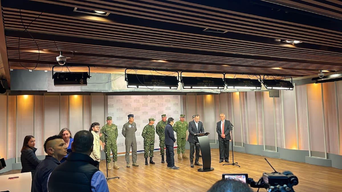 Gobierno suspende decreto y efectos jurídicos sobre cese bilateral del fuego con ELN