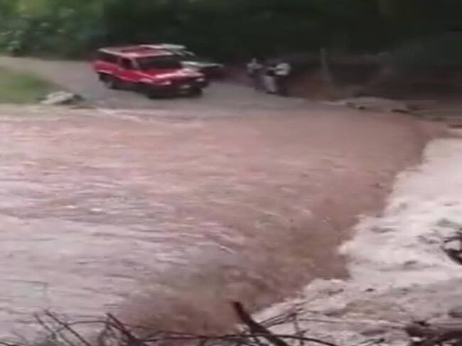 Creciente súbita ocasionó preocupación en Piedecuesta