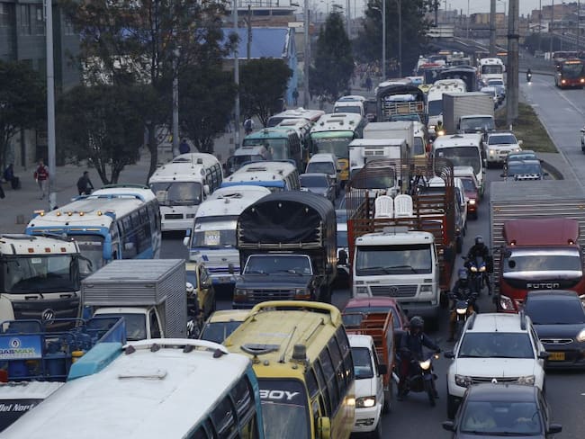 Solución para la calle 13 incluye a Transmilenio