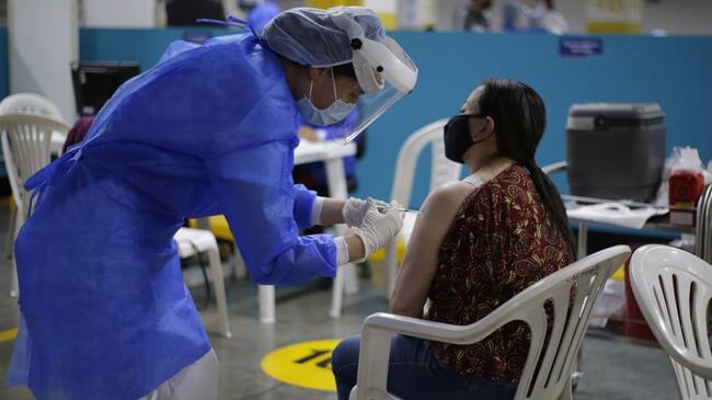 Vacunación COVID-19