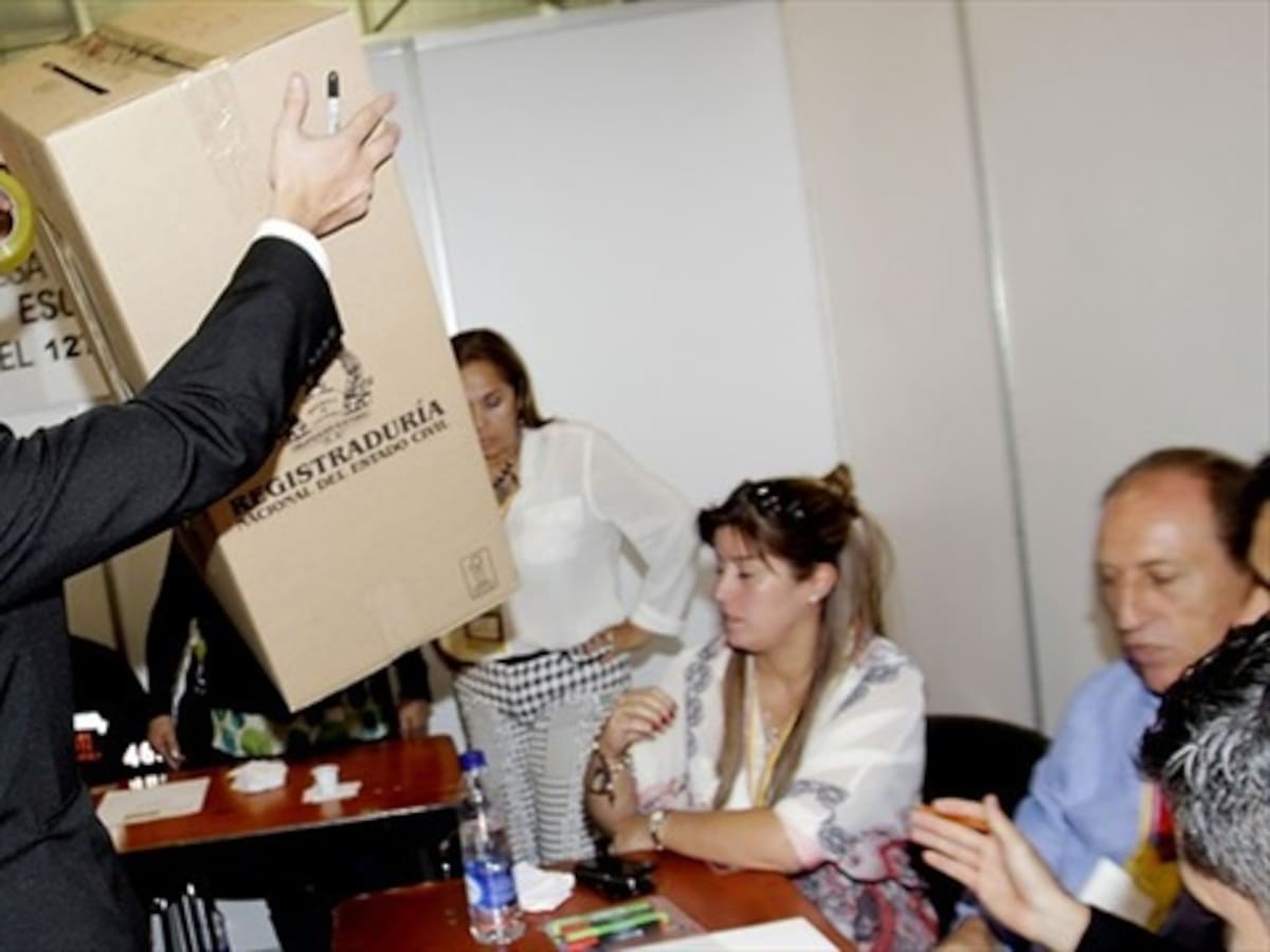 Estudian aumentar las mesas de votación para octubre en Antioquia