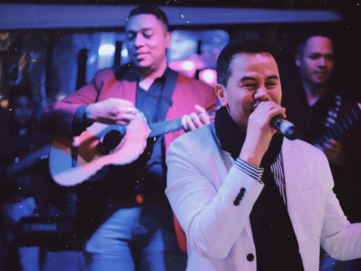 Jhonny Rivera lanza canción para amantes que no se han visto en cuarentena