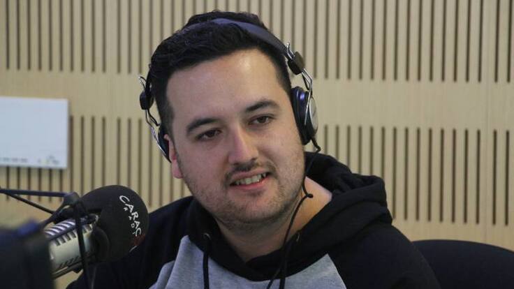 Chris Mosquera en Una Serenata al Oído