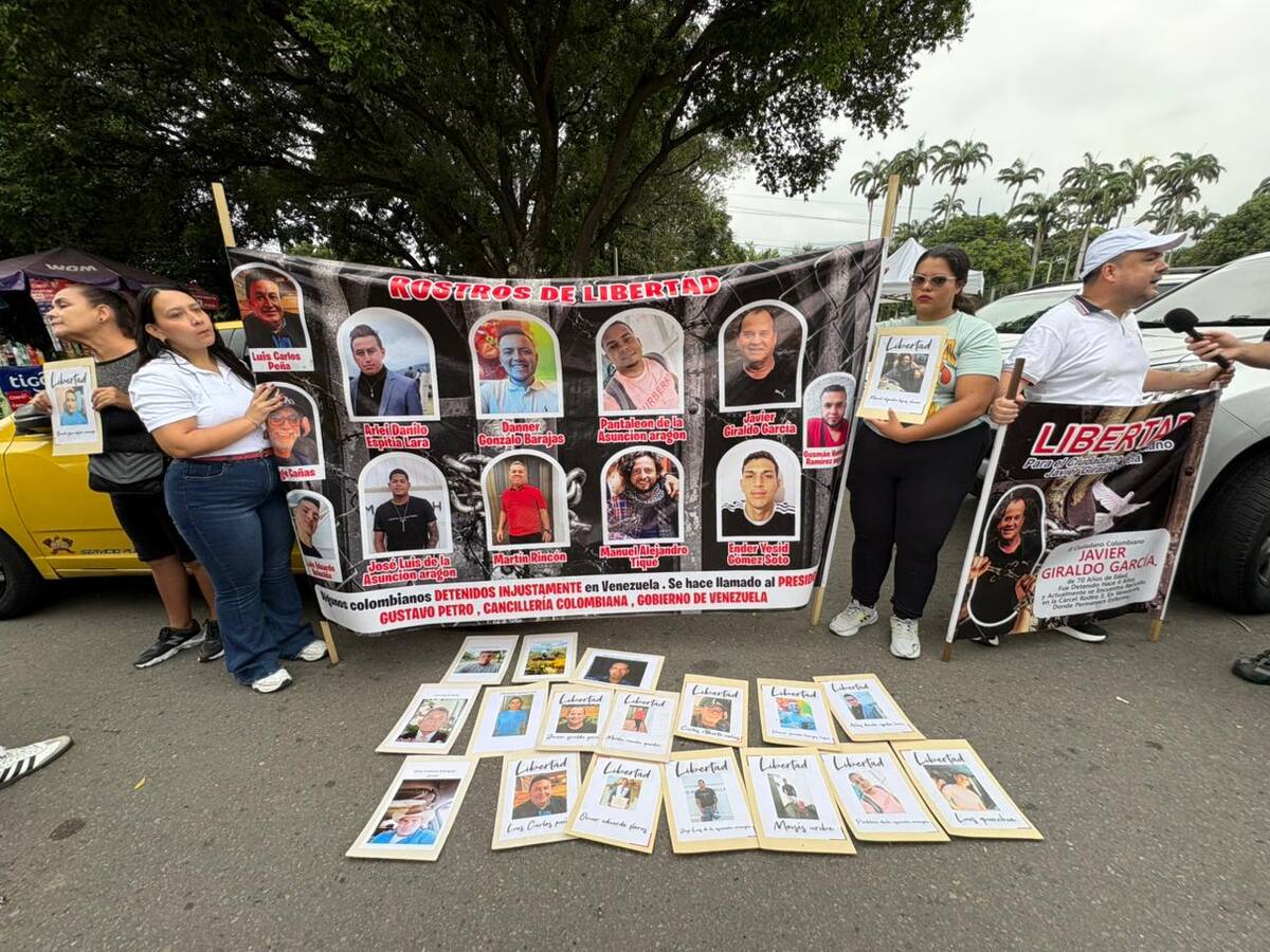 Familiares de 19 colombianos detenidos en Venezuela protestaron en la frontera