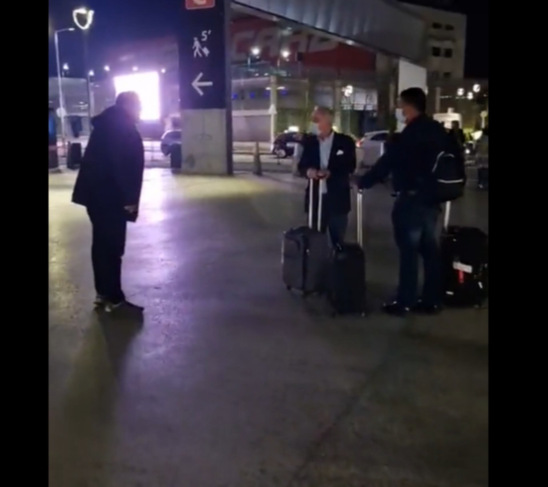 El expresidente de Colombia, Álvaro uribe, fue acusado de "paramilitar" y "asesino" en Argentina