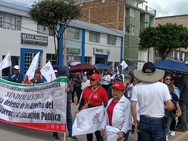 Los maestros del departamento se sumarán a las protestas de este miércoles 12 de junio en las diferentes ciudades / Foto: Caracol Radio.