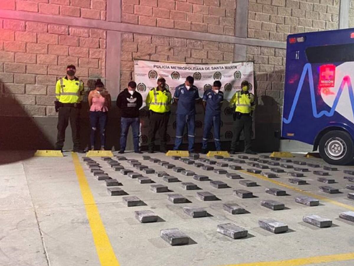 Descubren narcoambulancia que pretendía llegar a Santa Marta
