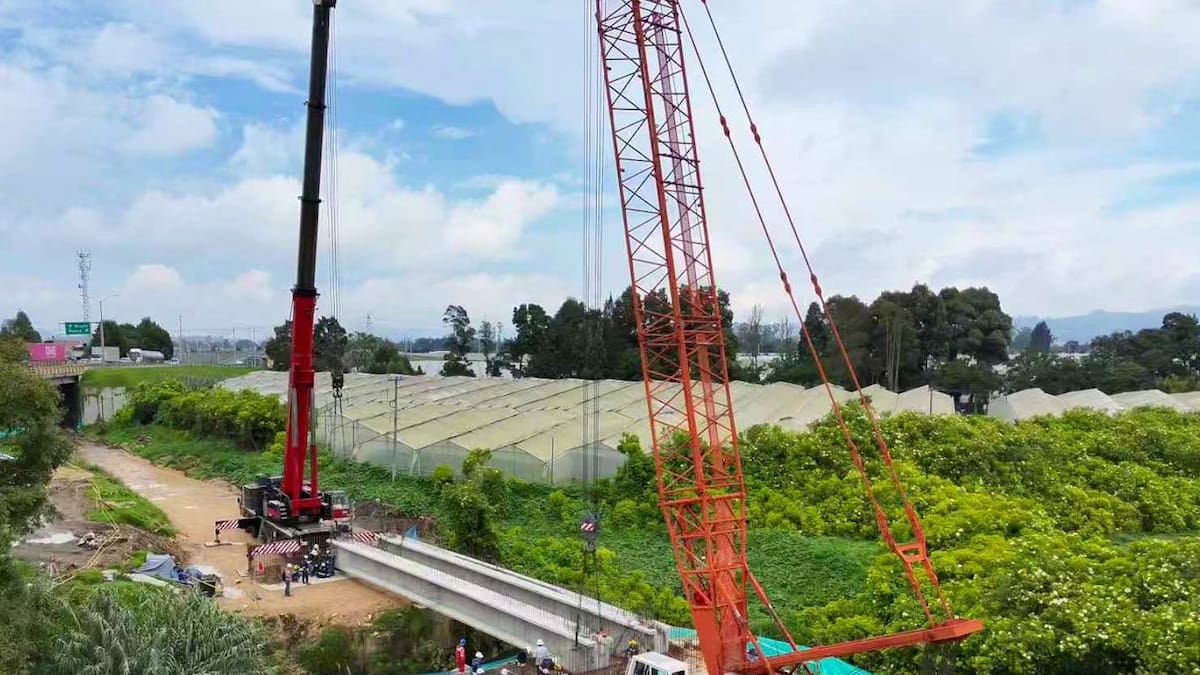 Inició la instalación de las vigas del primer de los cinco puentes del RegioTram de Occidente