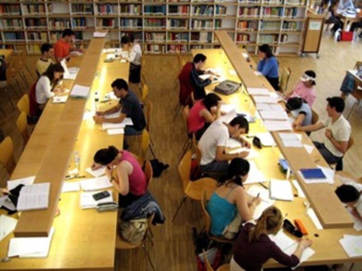 Más de 120 estudiantes extranjeros de intercambio afectados por paro de la U. Nacional