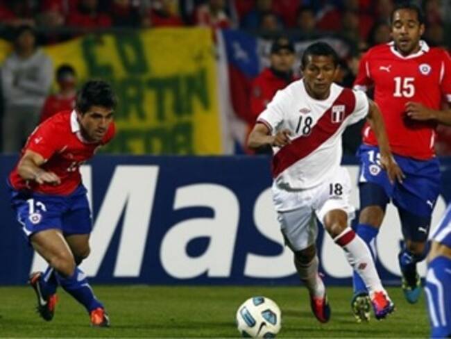 Perú y Chile necesitan ganar para no colgarse