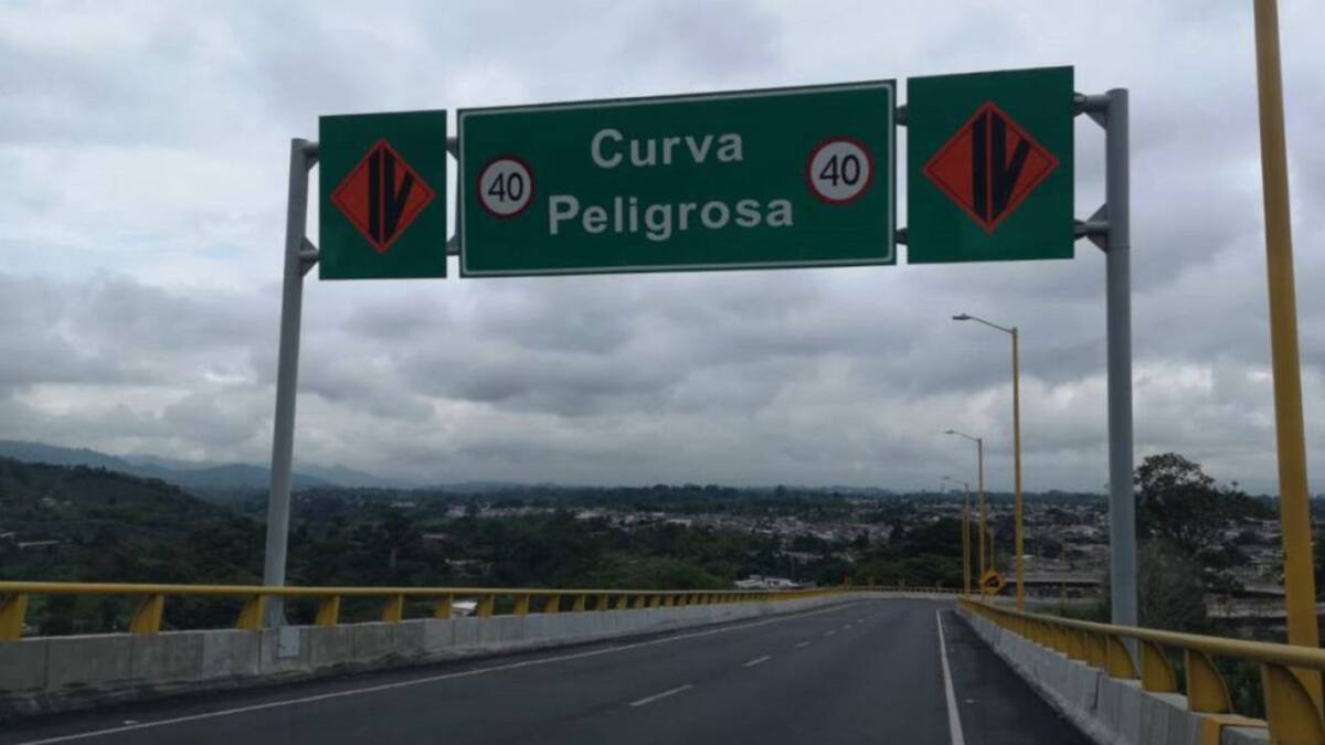 NVÍAS PUENTE HELICOIDAL