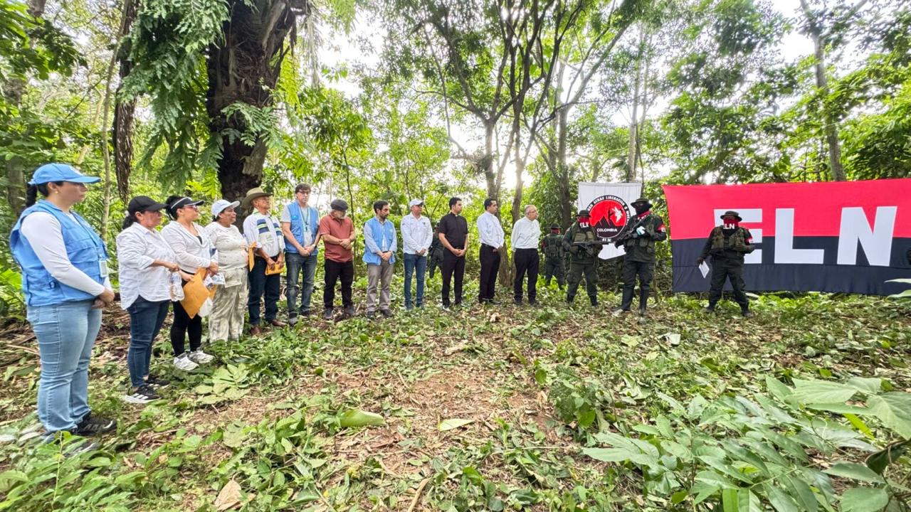 Familiares de secuestrados reunidos con el ELN para buscar su liberación