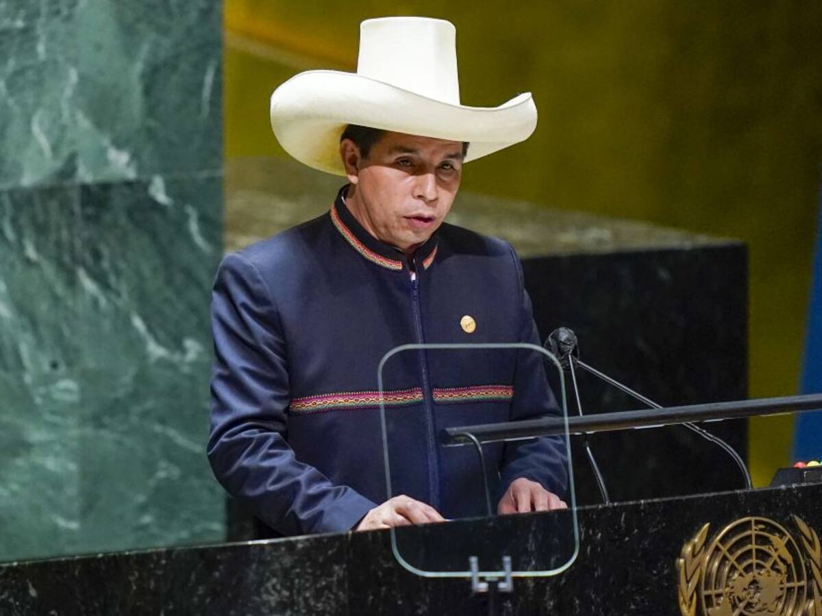 Fiscalía de Perú cita a Pedro Castillo por caso de ascensos militares