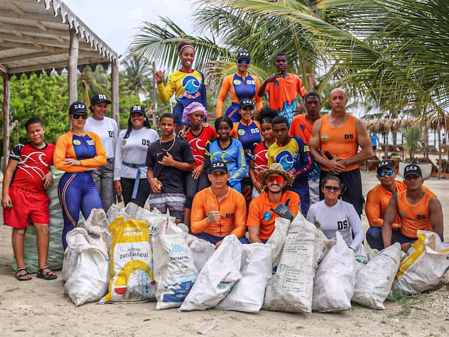 Protección del océano en jornada de limpieza en Tierrabomba