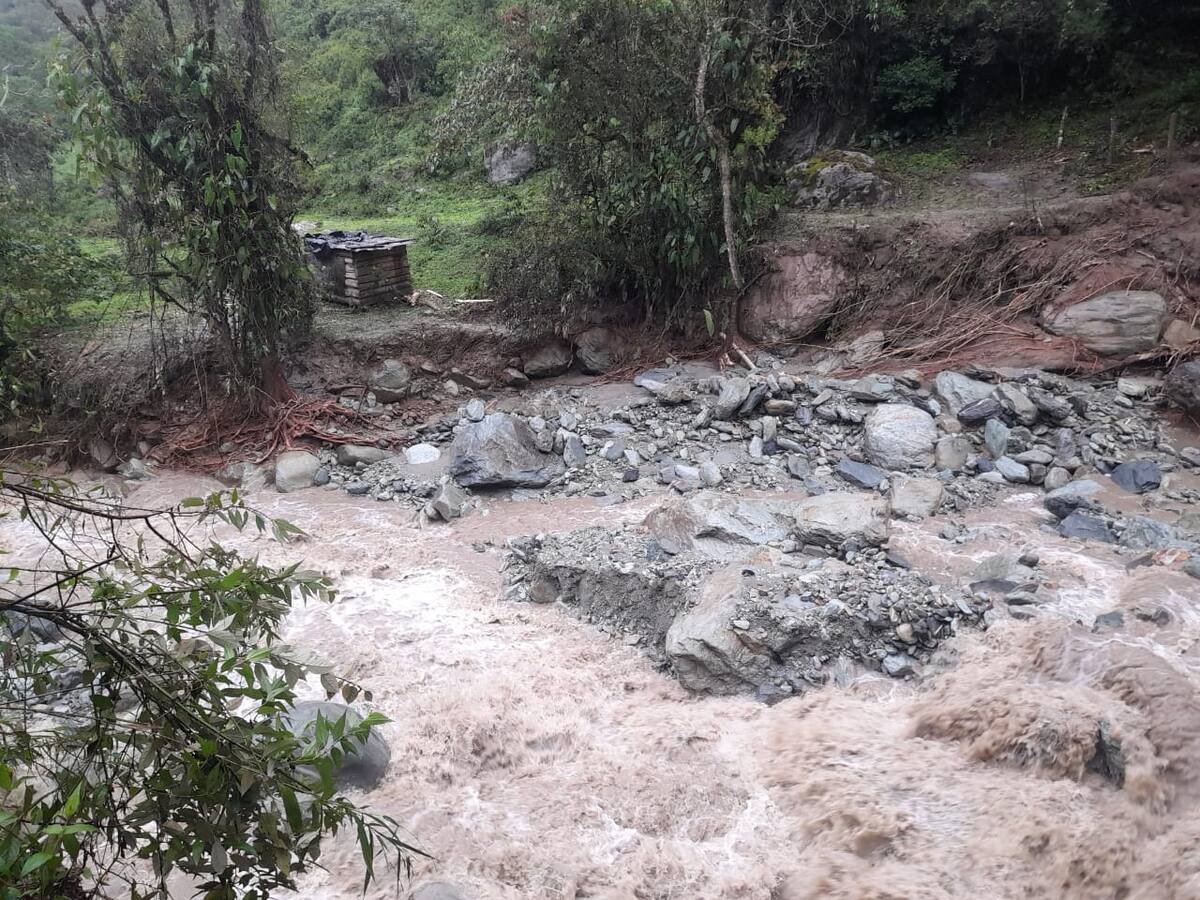 ¿Qué piden afectados de Génova, Quindío incomunicados por caída de puentes y vías?