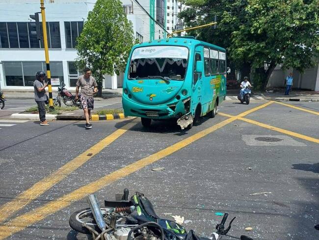 El accidente se presentó sobre la 1:02 de la tarde en la carrera séptima con calle 11 dejando una persona fallecida conocida como Daniel Fernando Carrillo de 43 años.