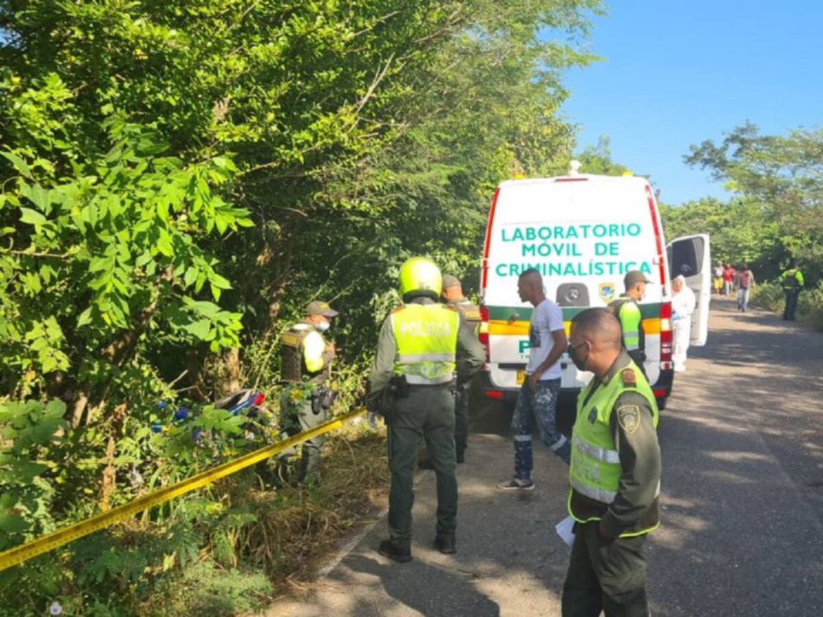 Muere motociclista al chocar contra un árbol en Santa Catalina, Bolívar
