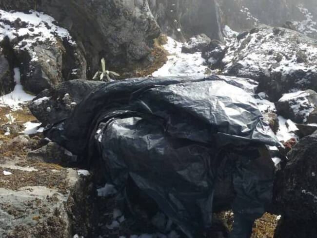 Montañistas denuncian gran cantidad de basura en el nevado del Tolima