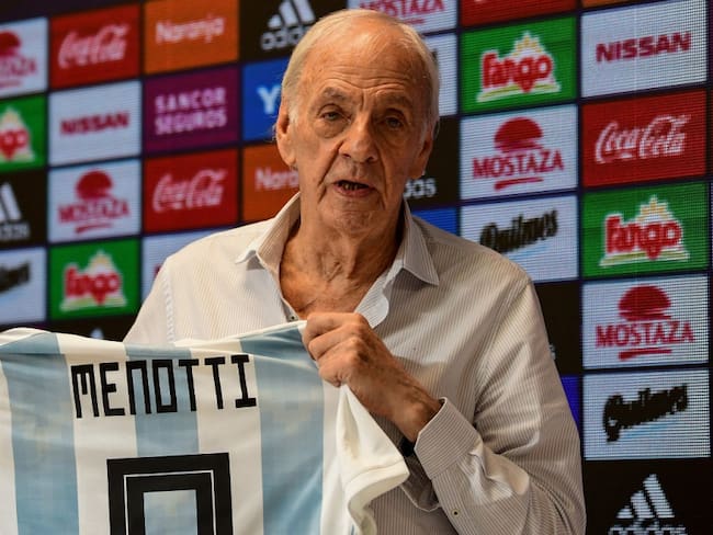 &quot;No tiene sentido jugar fútbol sin público&quot;: César Luis Menotti