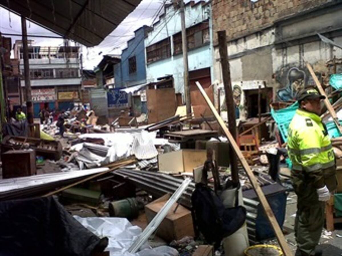 Tras asesinatos en el Bronx, habitantes de la calle rompen vidrios de seis buses de Transmilenio