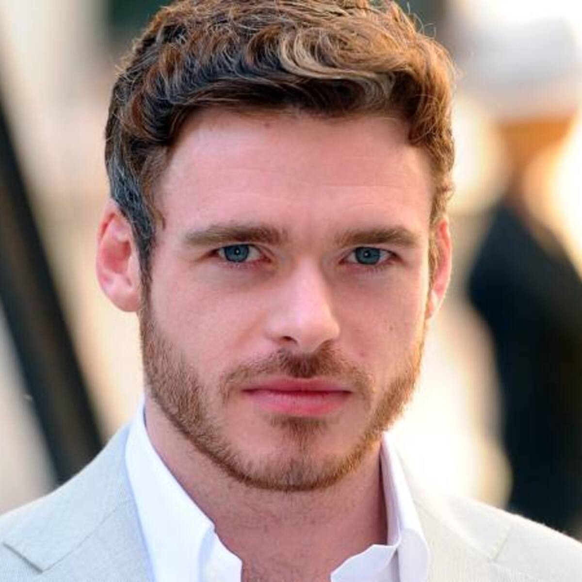 ¿Robb Stark como James Bond?