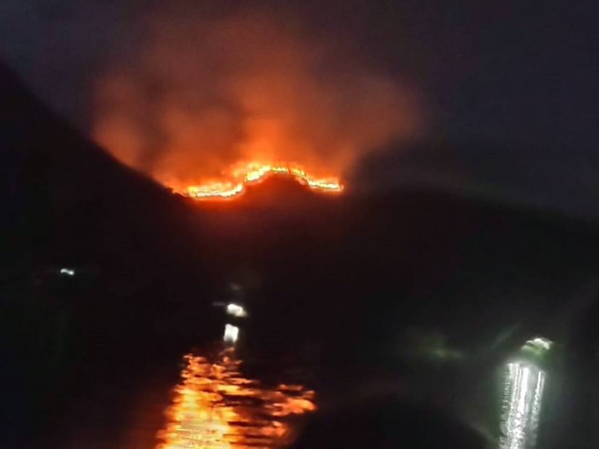 Alerta por incendio forestal en Prado, Tolima