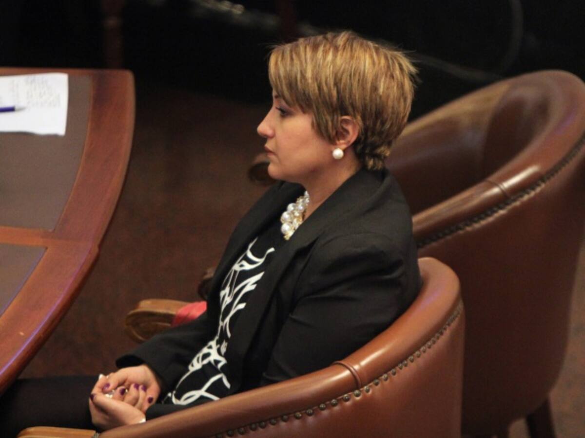 Fiscalía y comité de ética del CD investigan a representante Tatiana Cabello