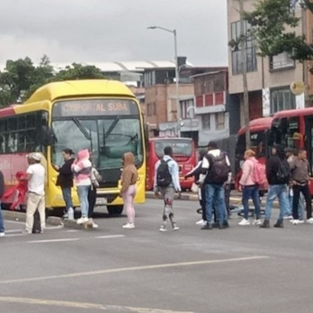 EN VIVO 🔴Movilizaciones Bogotá HOY 4 de mayo: estaciones de TransMilenio cerradas y afectaciones