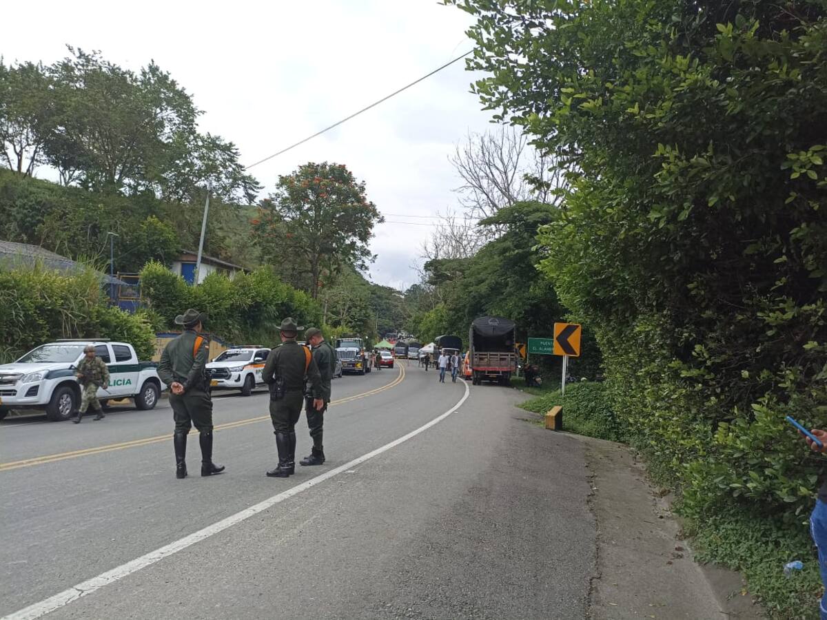 Turistas del Valle del Cauca pueden llegar al Quindío por la vía alterna: Cotelco