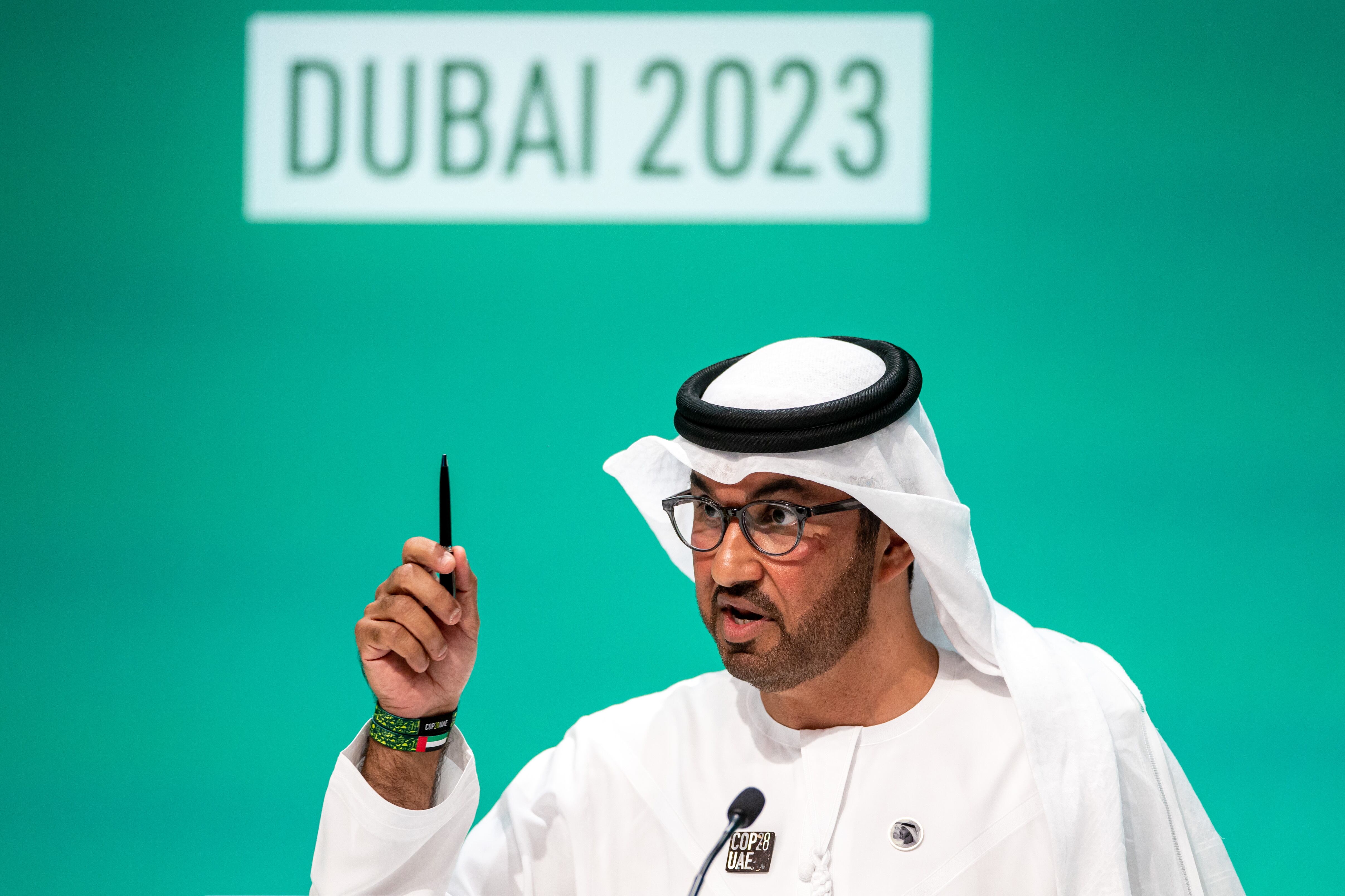 Dubai (United Arab Emirates), 04/12/2023.- Dr. Sultan Ahmed Al Jaber, President-Designate of COP28 and UAE's Minister for Industry and Advanced Technology, speaks at a press conference during the UN Climate Change Conference COP28, in Dubai, United Arab Emirates, 04 December 2023. The 2023 United Nations Climate Change Conference (COP28), runs from 30 November to 12 December, and is expected to host one of the largest number of participants in the annual global climate conference as over 70,000 estimated attendees, including the member states of the UN Framework Convention on Climate Change (UNFCCC), business leaders, young people, climate scientists, Indigenous Peoples and other relevant stakeholders will attend. (Emiratos Árabes Unidos) EFE/EPA/MARTIN DIVISEK