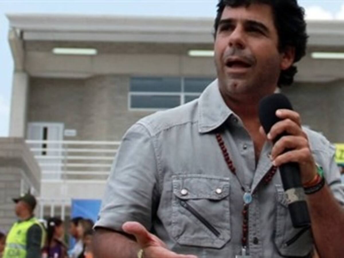 Podrían separar del cargo a Alejandro Char mientras se adelantan los cuatro procesos en su contra