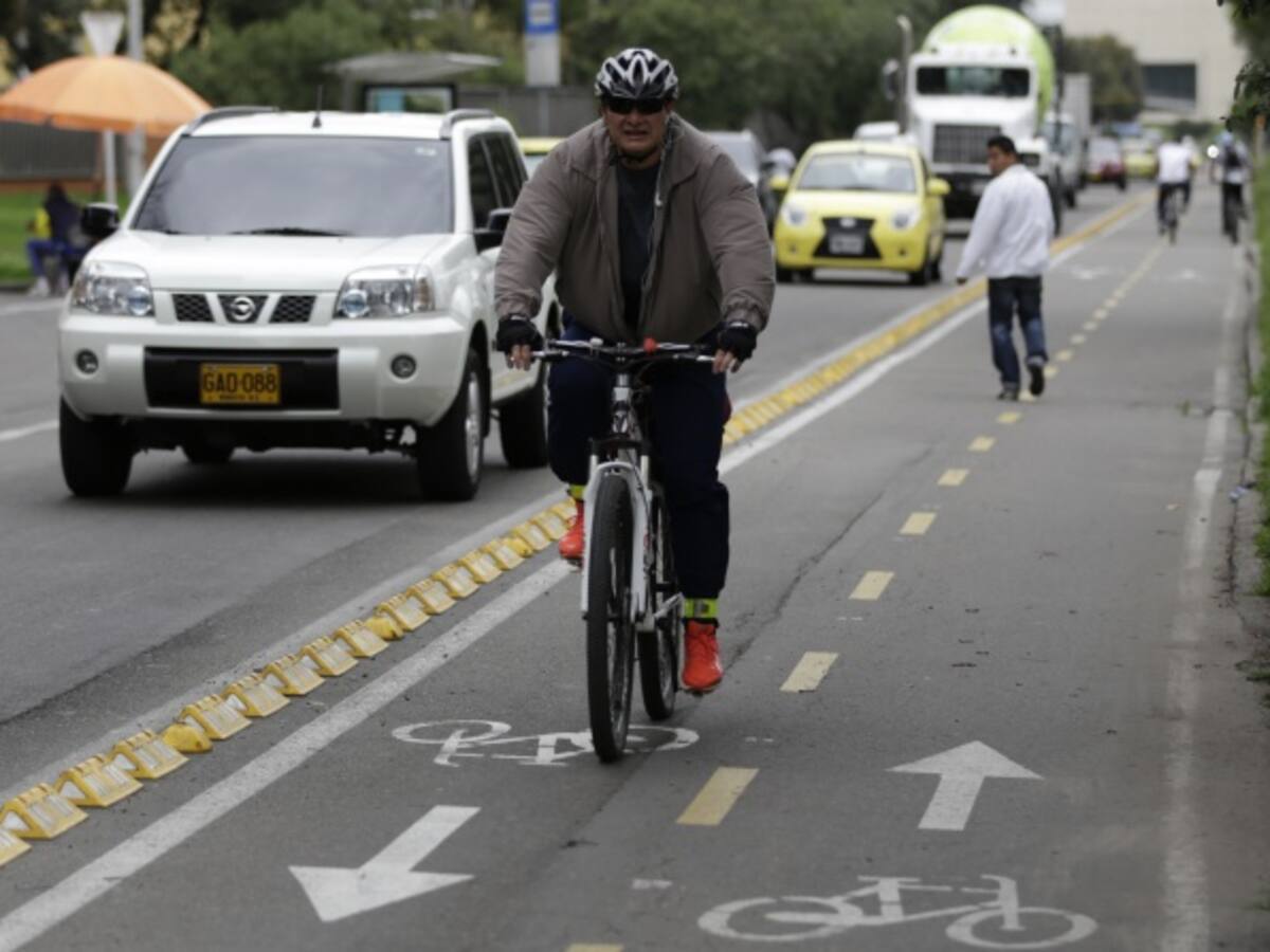 Lista la ciclorruta de la carrera 11 en Bogotá