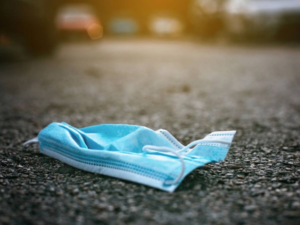 Disminuyen muertes y hospitalizaciones por COVID-19 en Colombia