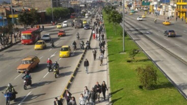 Nuevas protestas de usuarios de Transmilenio en Bogotá
