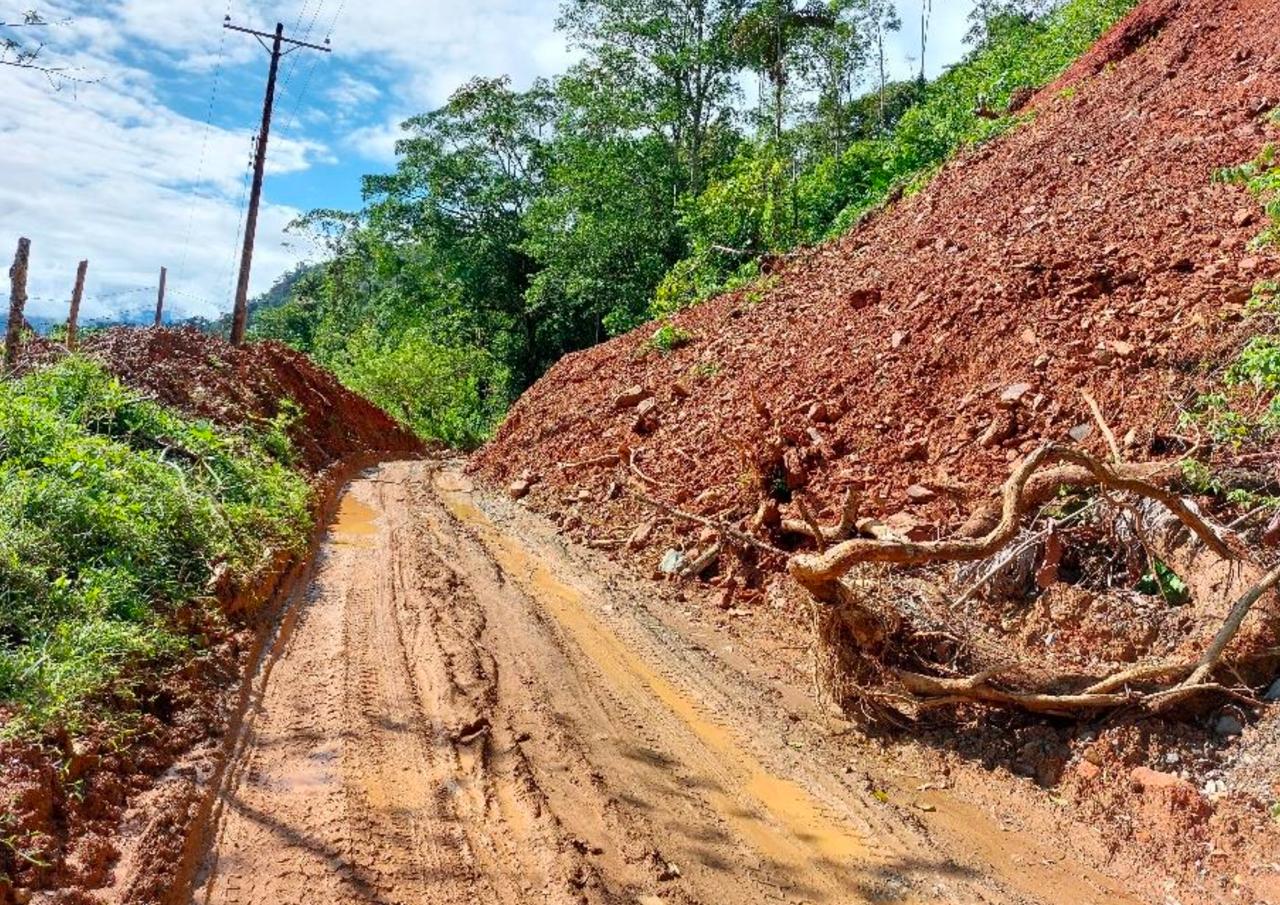 Gobernación del Chocó interviene la vía a San José del Palmar